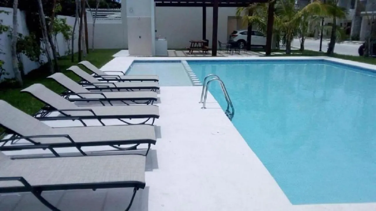 Cozy Family Vacation Home Near The Beach! Playa del Carmen 0*,  Mexico