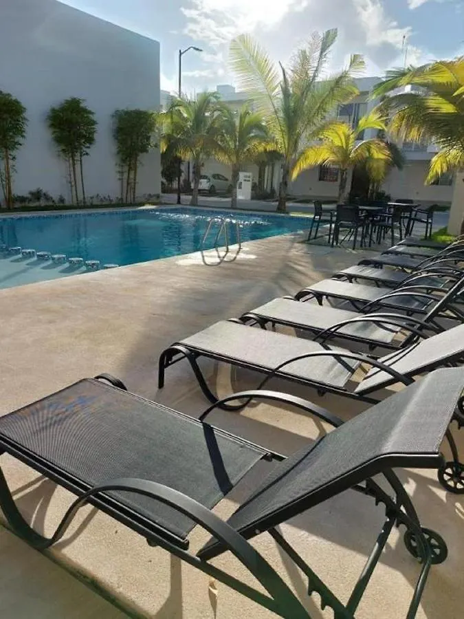 Cozy Family Vacation Home Near The Beach! Playa del Carmen 0*,  Mexico